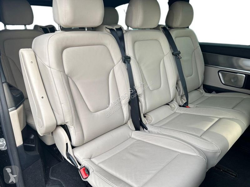 عربة نفعية Mercedes V Long 300 d Exclusive auto