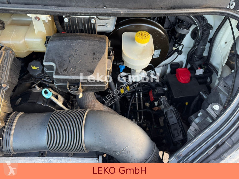 Furgoneta Iveco 35C14 Mit Carrier Xr 350