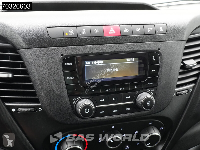 Bedrijfswagen Iveco 35C16 3.0L Laadklep...