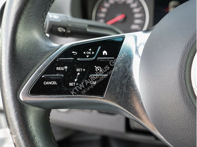 Veículo utilitário Mercedes Sprinter 317...