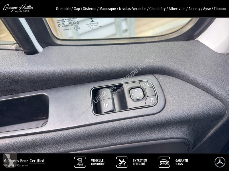 Bedrijfswagen Mercedes 514 CDI 37 benne et coffre