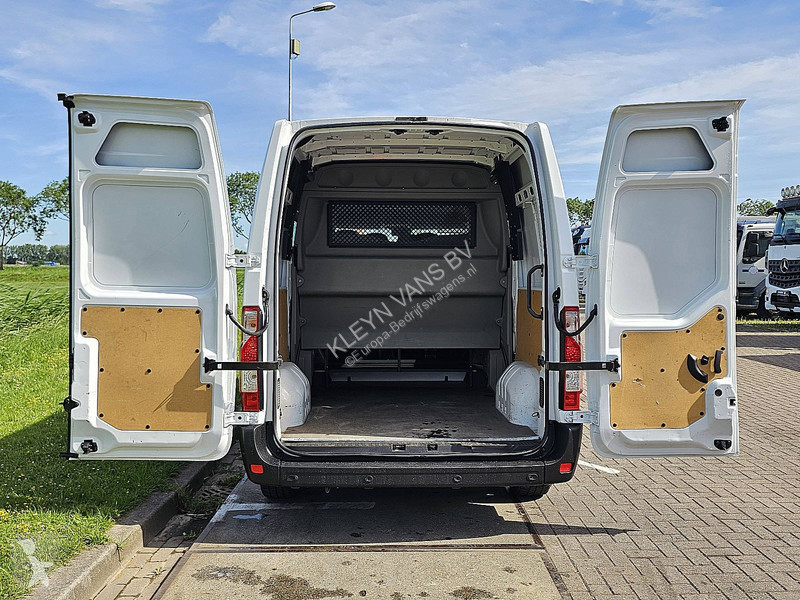 Furgoneta Renault 2.3 Dubbele Cabine