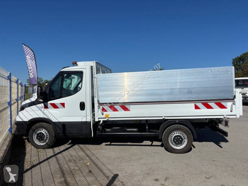 Furgoneta Iveco 35S14