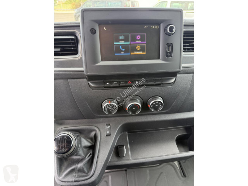 Véhicule utilitaire Renault MASTER Grand...