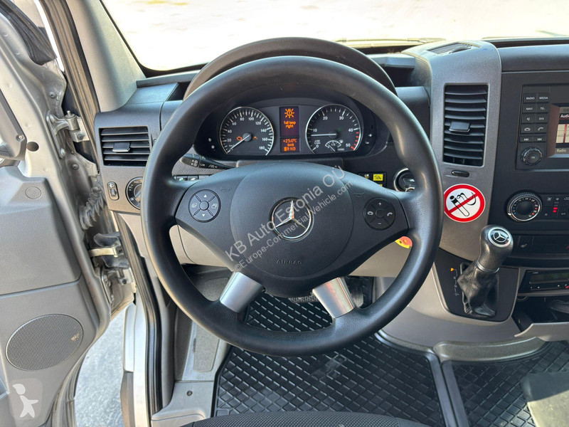 Samochód dostawczy Mercedes 519 CDI 4x4...