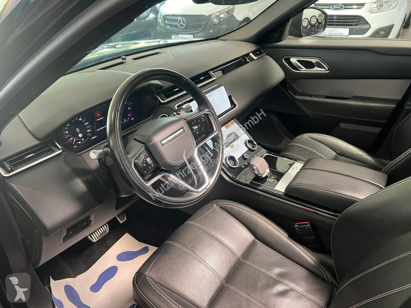 Véhicule utilitaire Land Rover Velar R-Dynamic...