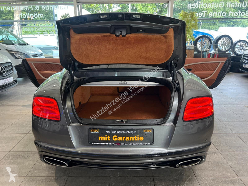 Samochód dostawczy Bentley 6.0 W12 Speed 4WD...