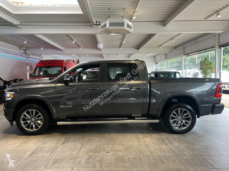 Samochód dostawczy Dodge RAM 1500 5,7 V8 Larami...