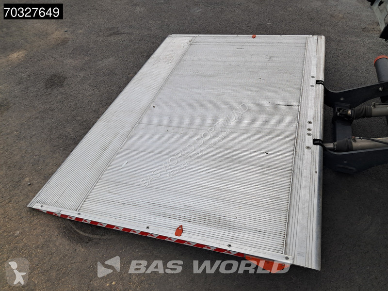 Iveco 35C16 3.0L Ladebordwand NEUES MODEL...