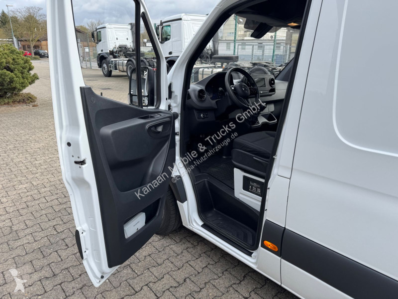 Bedrijfswagen Mercedes 211 CDI III Kasten L2...