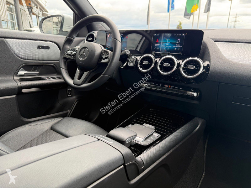 عربة نفعية Mercedes GLA d...