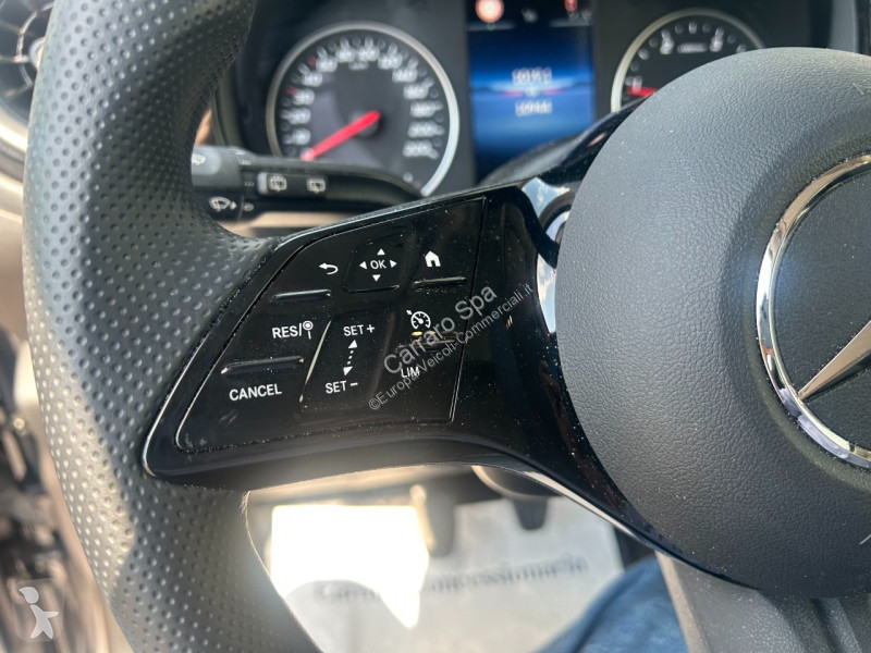 Furgoneta Mercedes W420/e