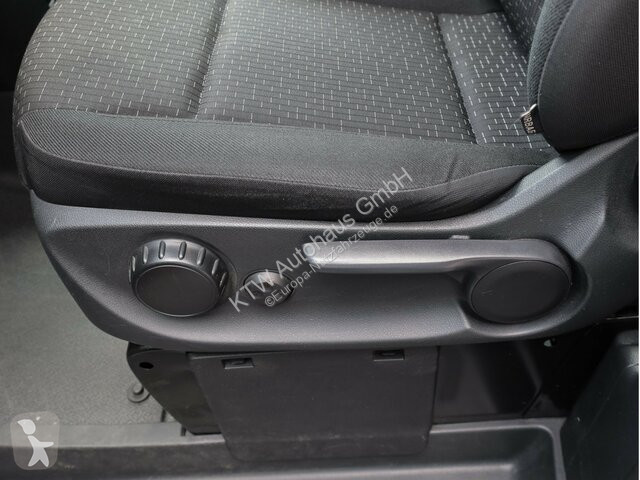 Véhicule utilitaire Mercedes Vito 114...