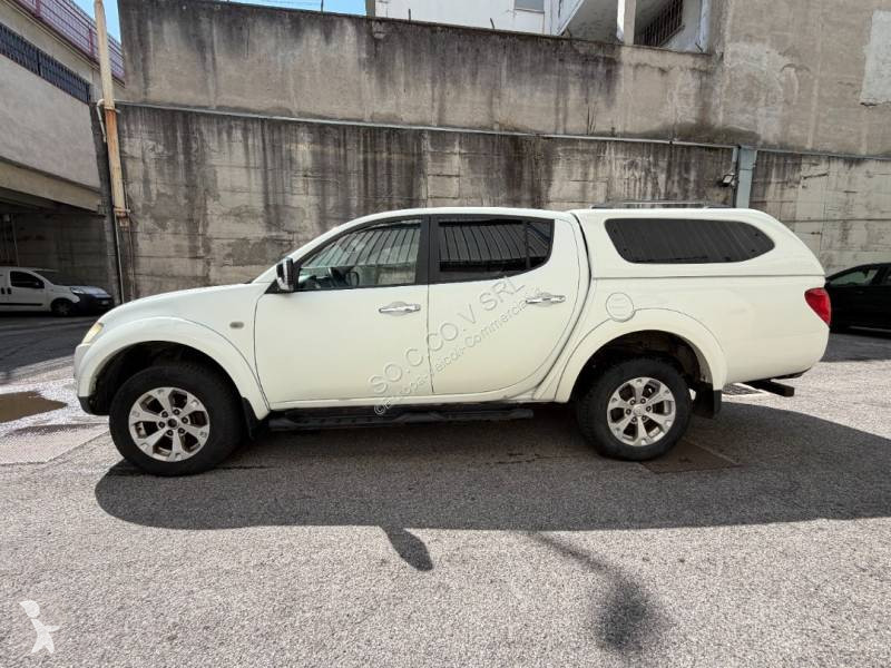 Furgoneta Mitsubishi