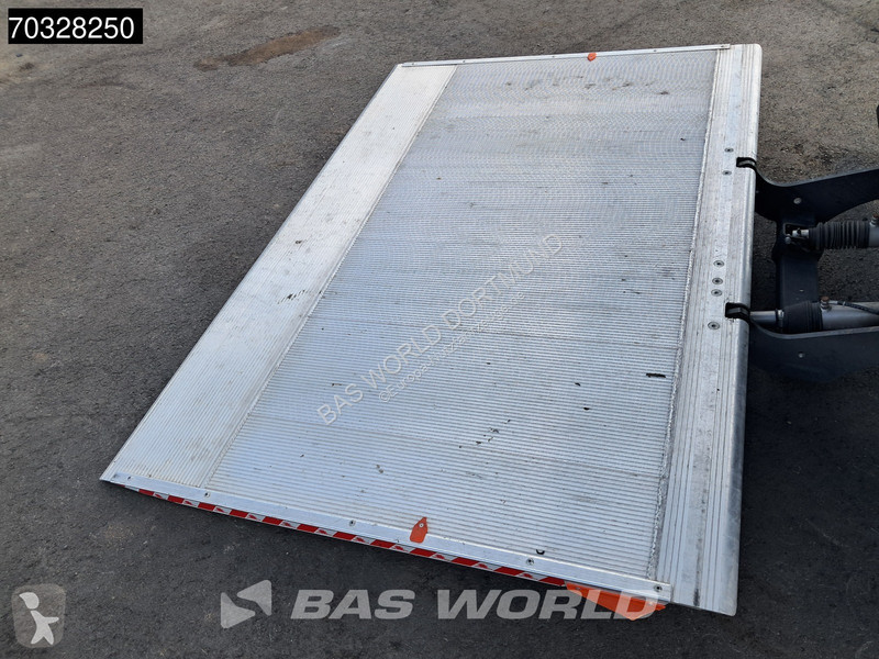 Iveco 35C16 3.0L Ladebordwand NEUES MODEL...
