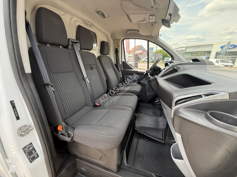 Véhicule utilitaire Ford TRANSIT CUSTOM FG 270...