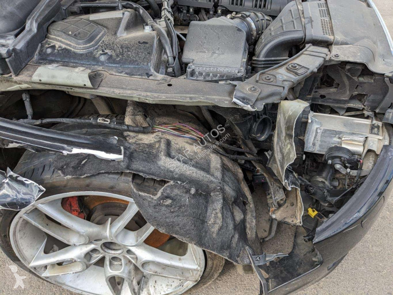 عربة نفعية Audi