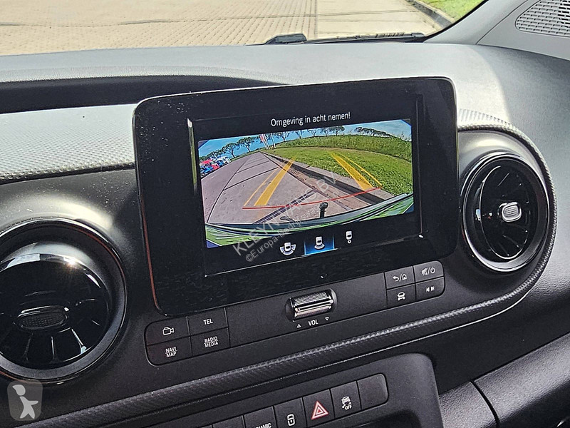 عربة نفعية Mercedes 51kWh L1 290Km WLTP e