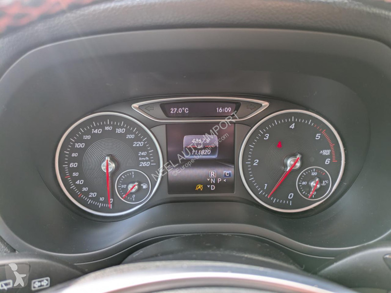 Véhicule utilitaire Mercedes CLASSE B 200d 2.2...