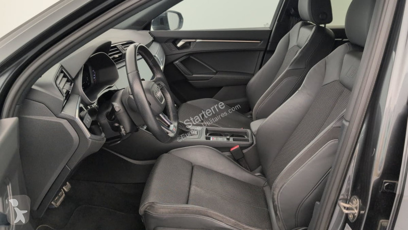 Audi Q3 Transporter