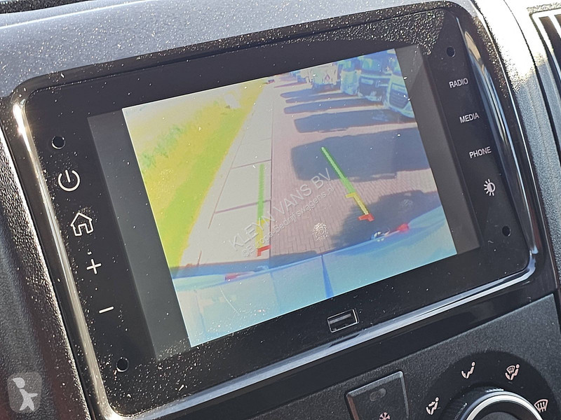 عربة نفعية Citroën 2.2 L4H2 Airco Carplay !