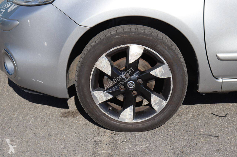 Veicolo commerciale Nissan