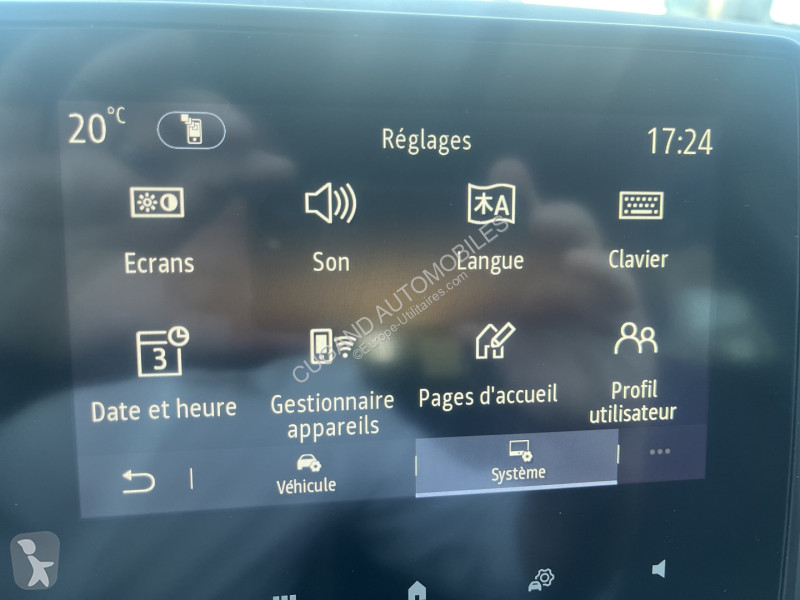 Užitkové vozidlo Renault II 1.6 E-TECH HYBRIDE...