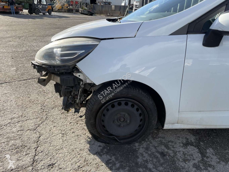 عربة نفعية Renault