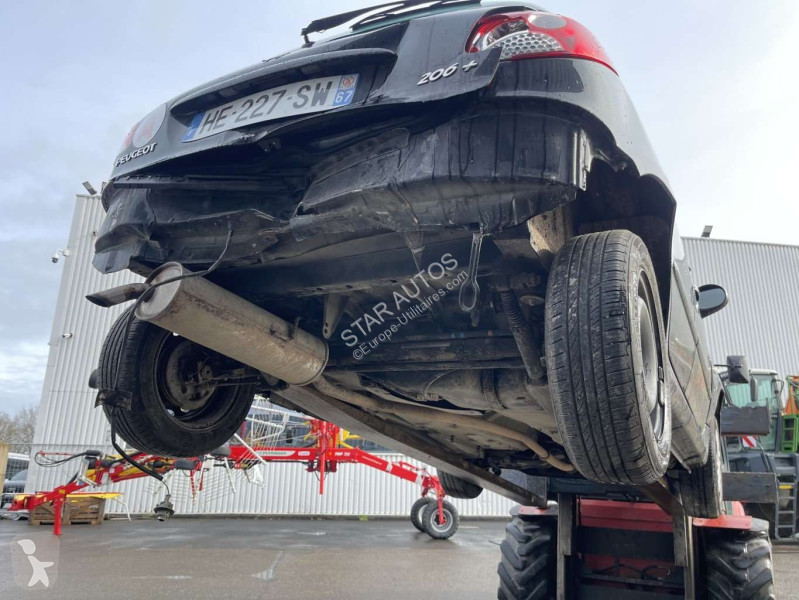 Véhicule utilitaire Peugeot