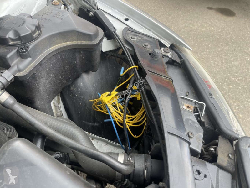 عربة نفعية BMW