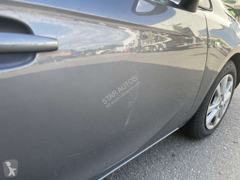 Véhicule utilitaire Opel