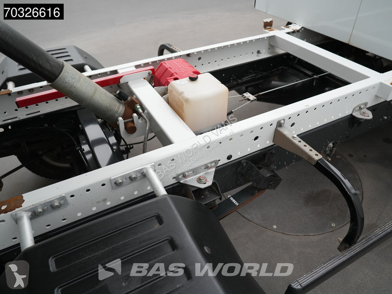 Bedrijfswagen Iveco 35C16 3.0L Kipper met Kist...