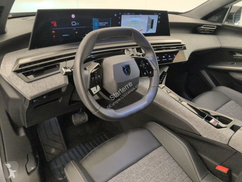 Véhicule utilitaire Peugeot