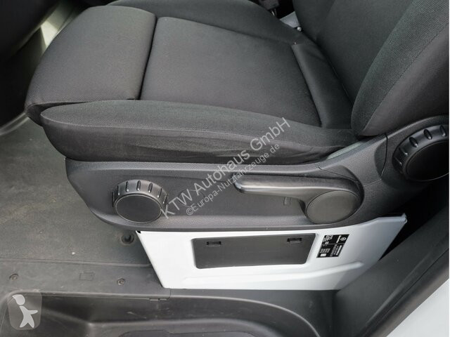 Коммерческий автомобиль Mercedes Sprinter 317...