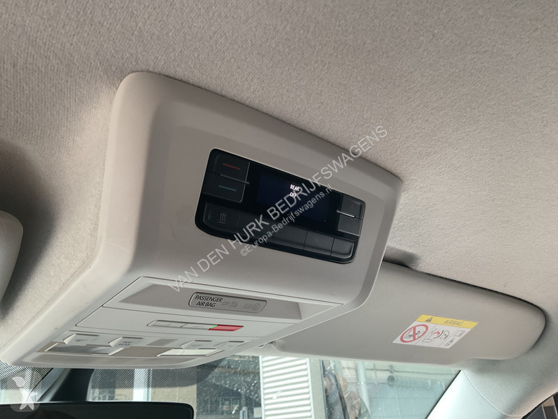 Furgoneta Volkswagen T6.1 2.0 TDI 150 pk Aut....