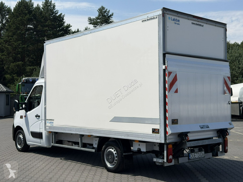 Furgoneta Renault
