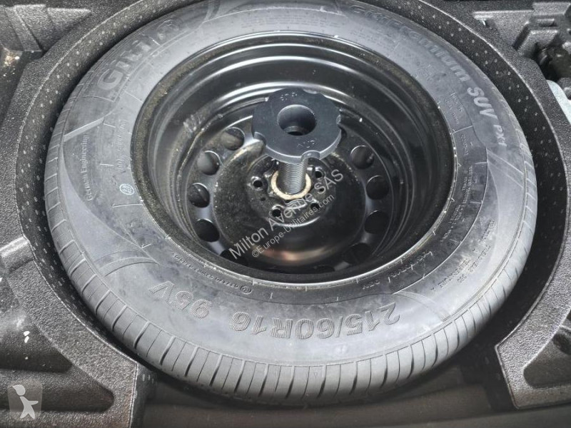 عربة نفعية Skoda KAROQ 2.0 TDI SCR - 116 - BV...
