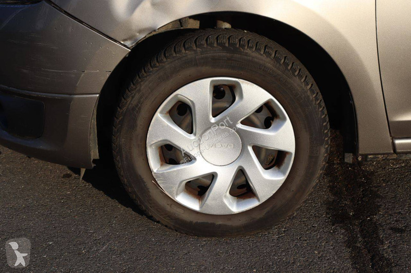 عربة نفعية Dacia