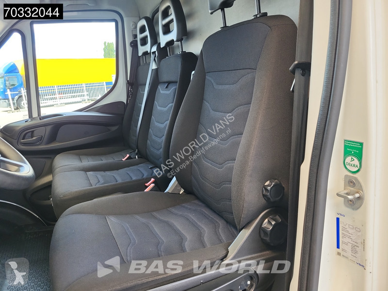 Furgoneta Iveco 72C18 3.0L Automaat 1000KG...