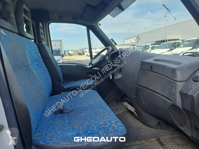 Коммерческий автомобиль Iveco 35C11 - CENTINA...