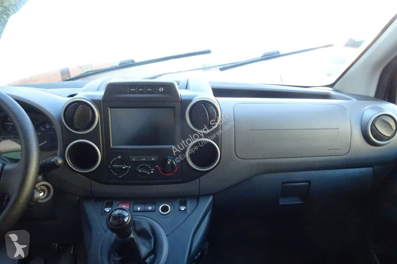 Véhicule utilitaire Peugeot PARTNER 1,6 HDI 99
