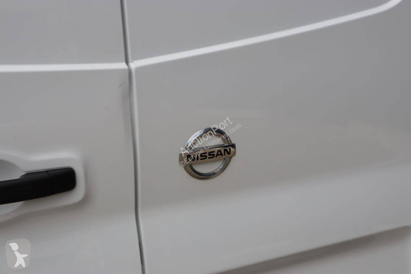 Furgoneta Nissan