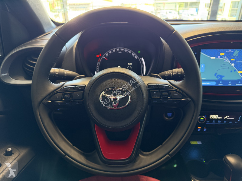 عربة نفعية Toyota AYGO X 1.0 VVT-I 72CH...