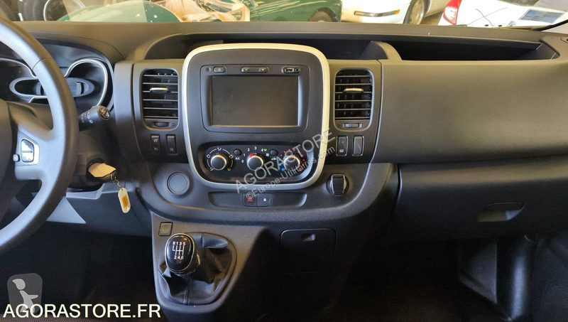 Furgoneta Renault TRAFIC