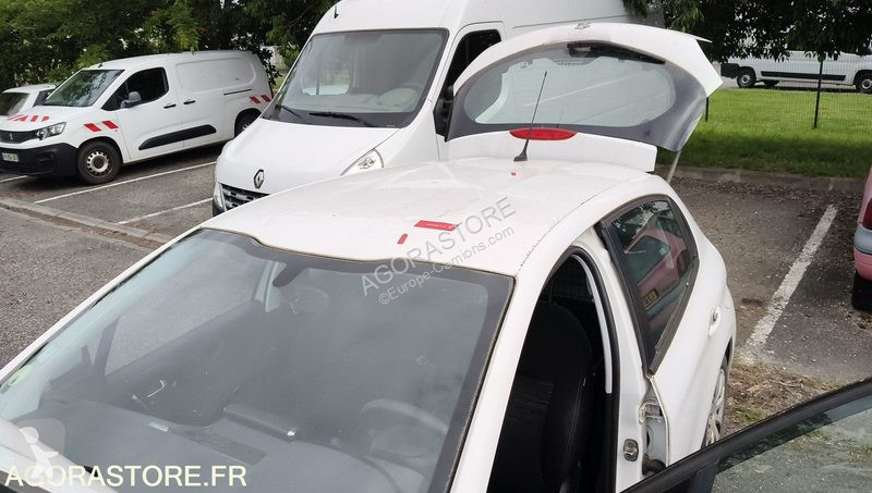 Nyttofordon Peugeot 208
