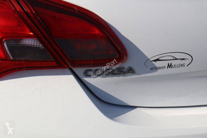 Samochód dostawczy Opel