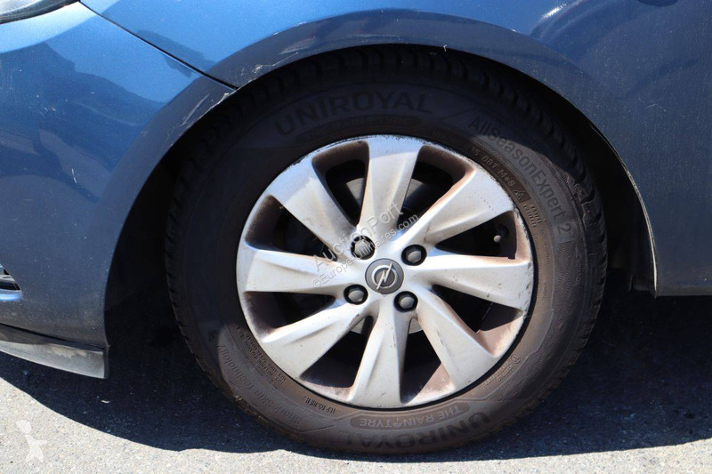 Samochód dostawczy Opel