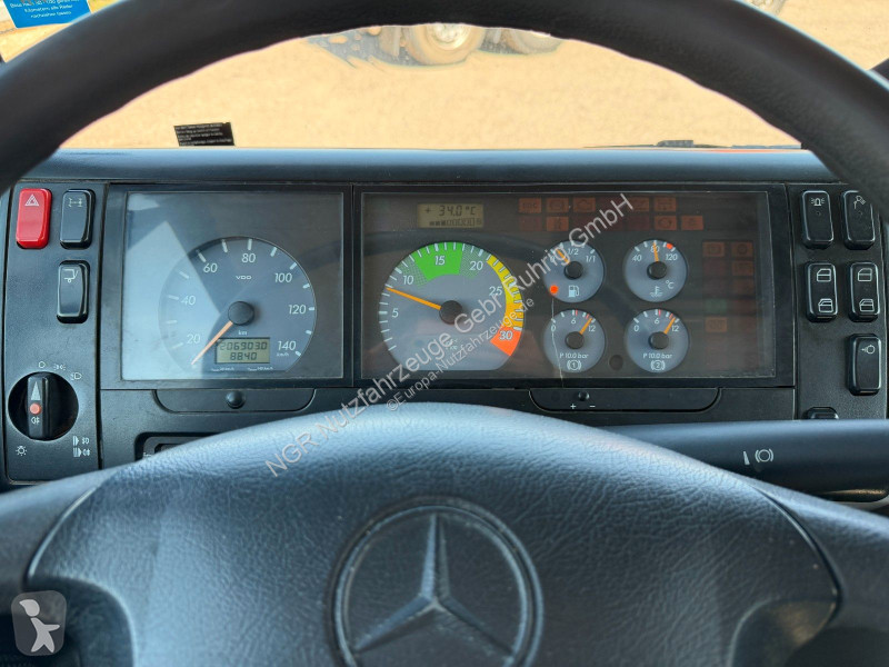 عربة نفعية Mercedes D | Doka | Sperrdiff. |...