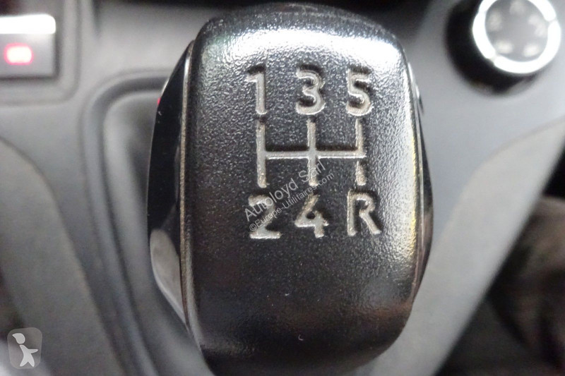 Véhicule utilitaire Peugeot PARTNER 1,5 HDI 100