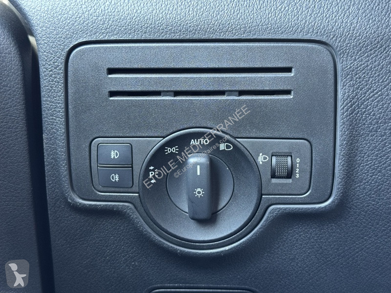 Mercedes 114 BlueTEC Fourgon Compact van